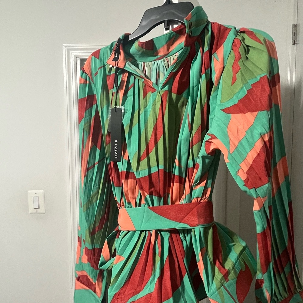 Colorful Geometric Top